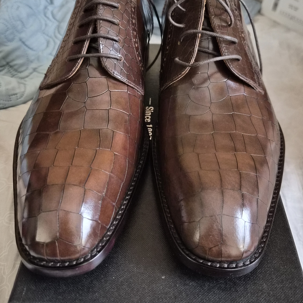 Elegant Brown Leather Crocodile Pattern Oxfords By GRIMENTIN